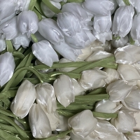 Тюльпани з органзи 4х3.5 см, молочні  (10 шт.)