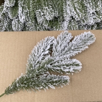 Гілочка ялинки-"Пятилапка", зелена засніжена